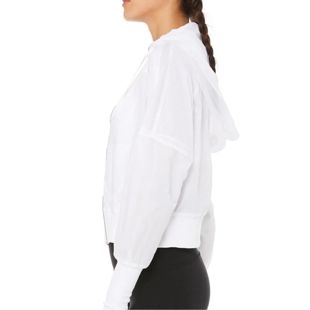 ALO YOGA Aqua jacket in dusty pink - medium
